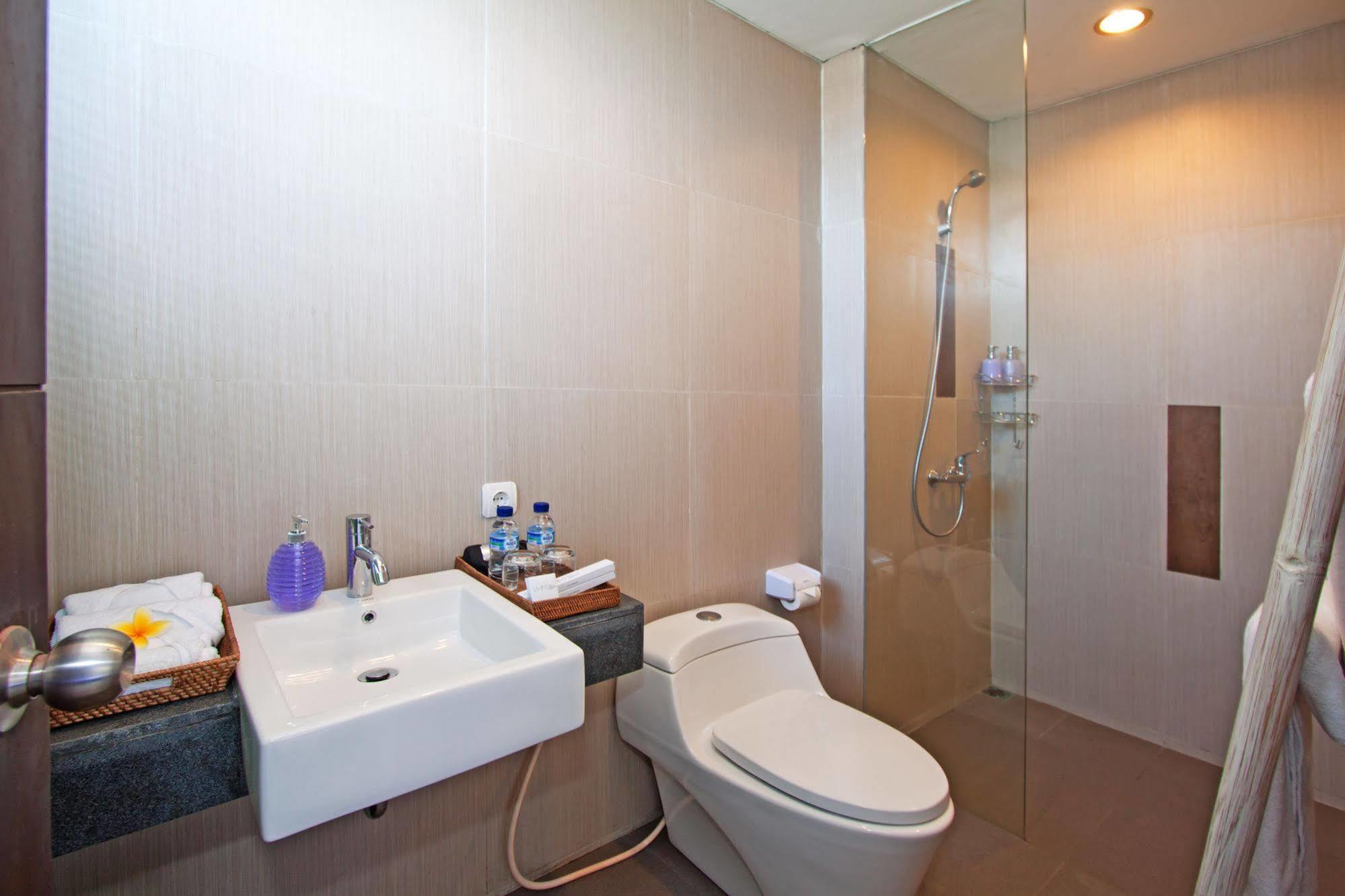 Grace And Milena Guesthouse Kuta Lombok Dış mekan fotoğraf