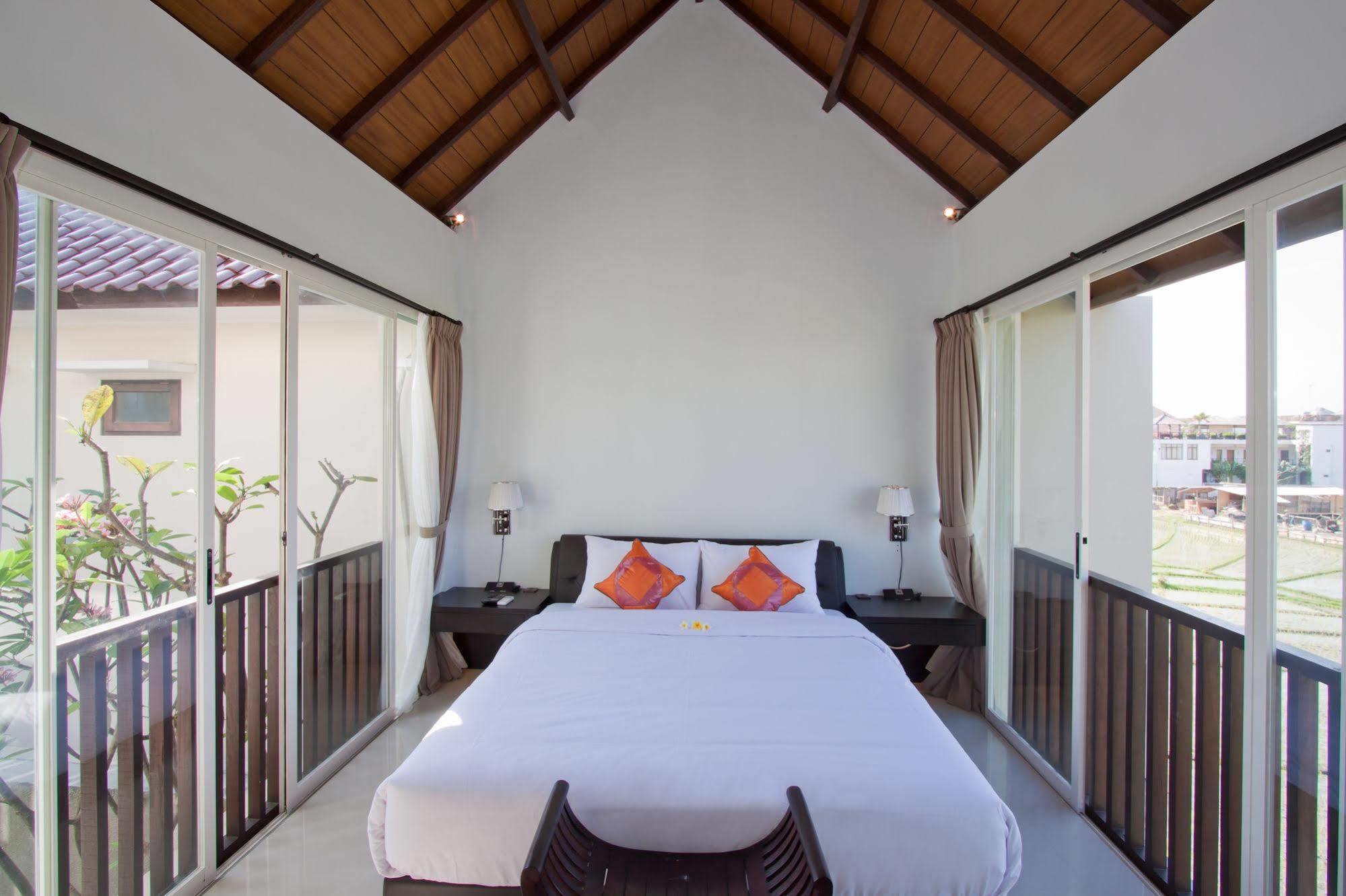 Grace And Milena Guesthouse Kuta Lombok Dış mekan fotoğraf